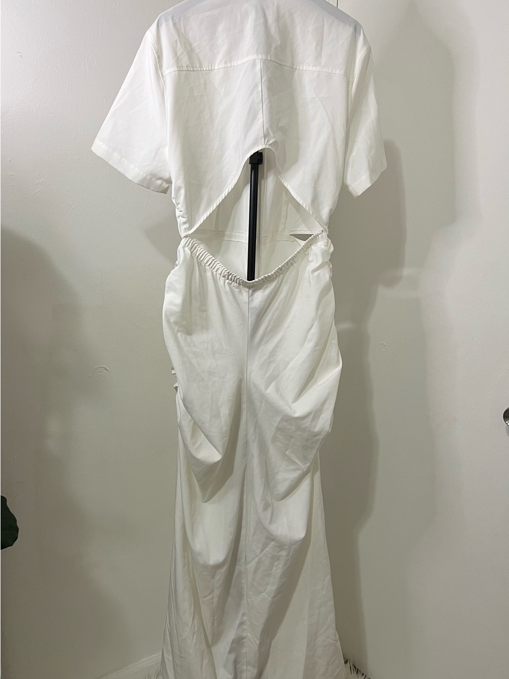 Button-Front White Ruched Maxi Dress - Picture 3 of 4